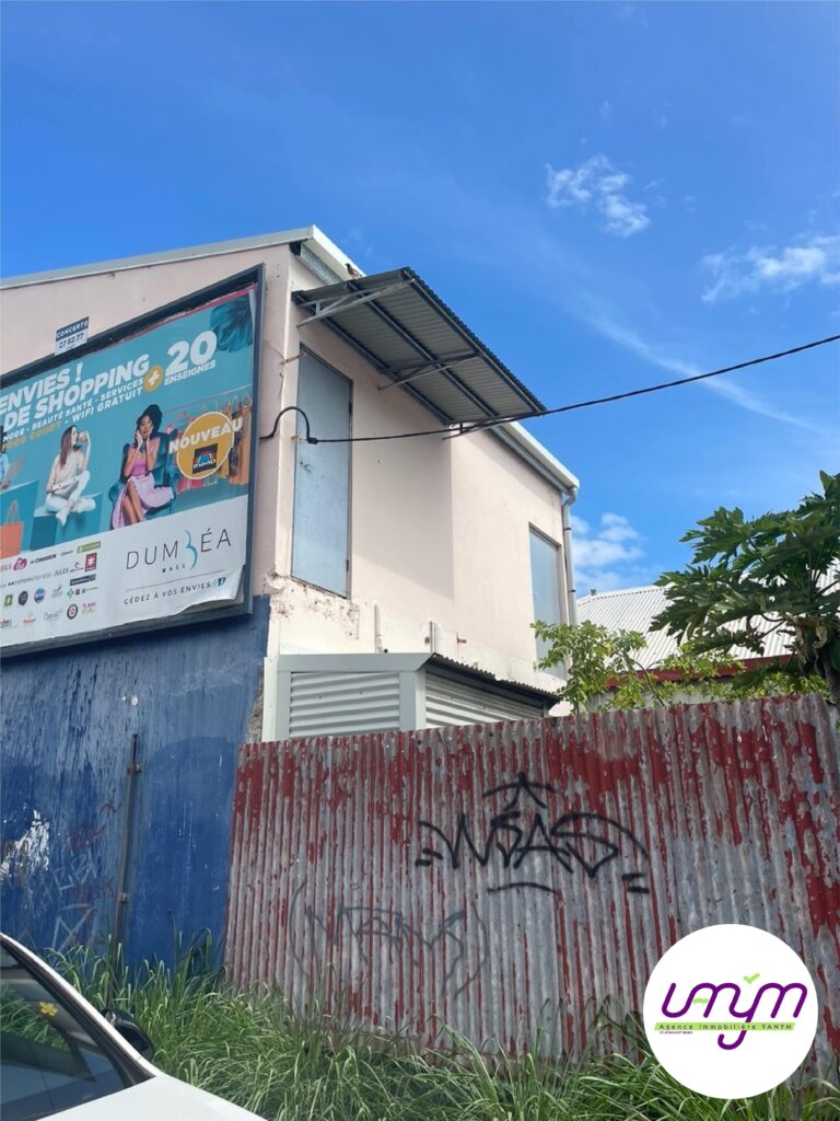 Immeuble R+1 à vendre en centre-ville de Nouméa, terrain de 2,5 ares — agence Vanym